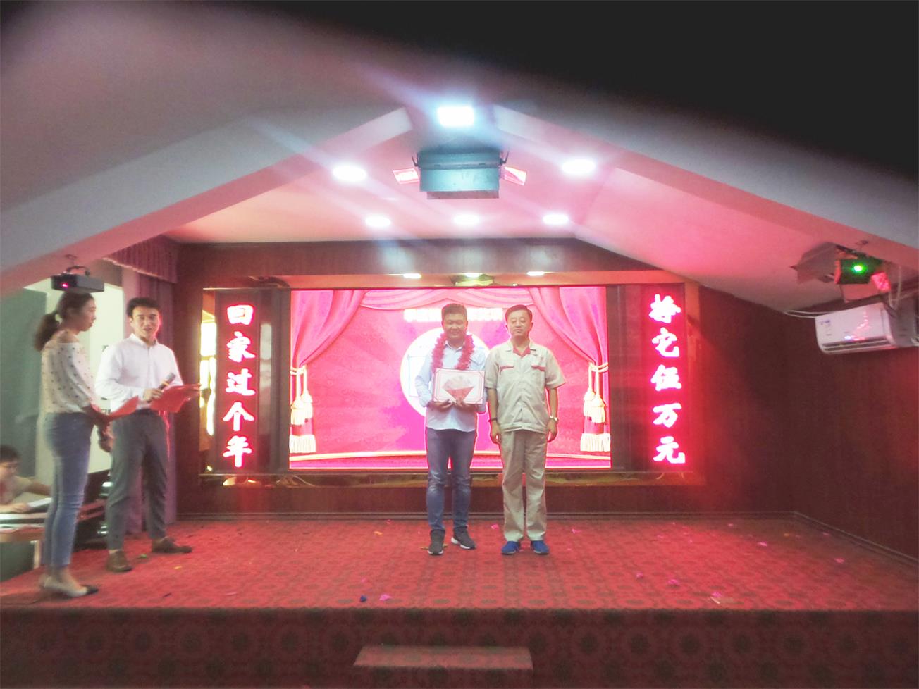 1536113586208742.jpg 1536113586208742.jpg